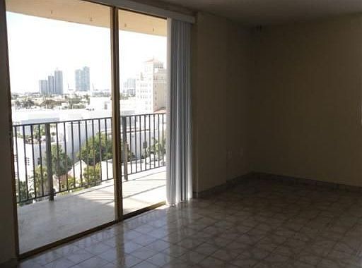 3rd image of 1255 Collins Ave APT 803
