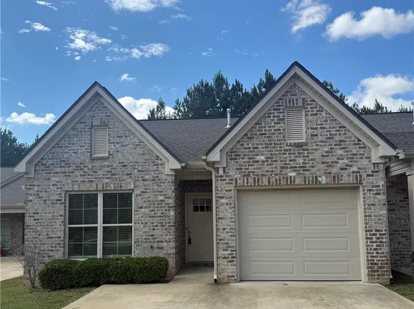 6654 Covington Villas Ln, Tuscaloosa, AL 35405