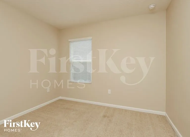 1125 Newton Cir — Photo 11