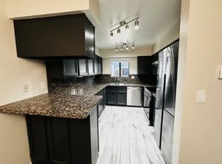 33 Park Rd #7A, Burlingame, CA 94010