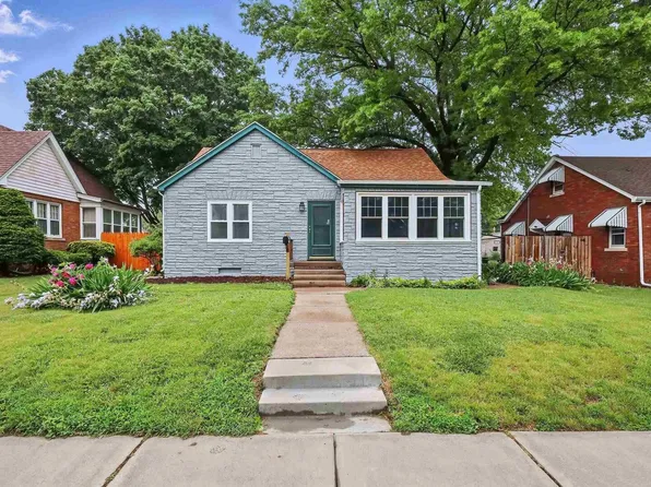 1532 W High St, Davenport, IA 52804