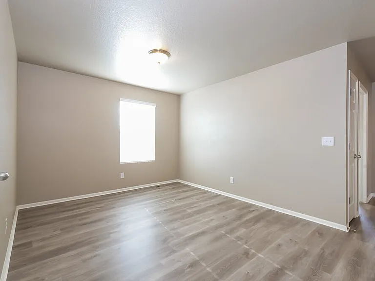 2380 Echo Park Dr — Photo 16