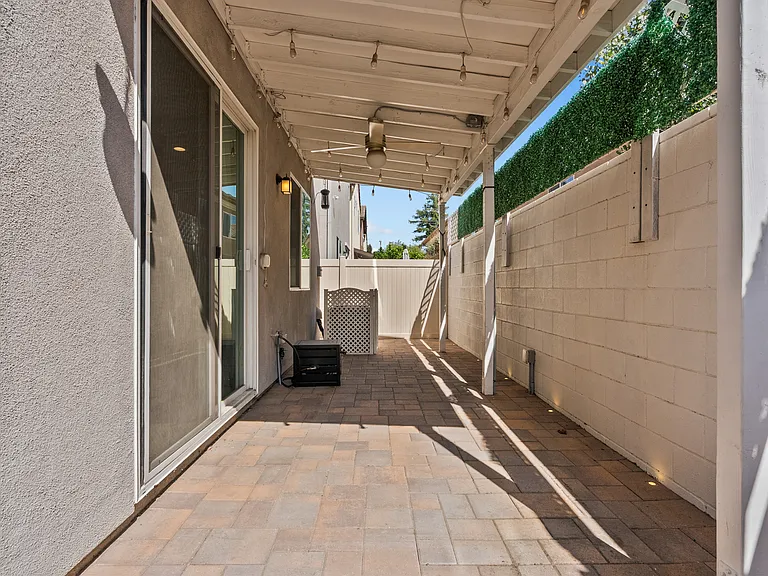 14610 Isla Vista Dr — Photo 38