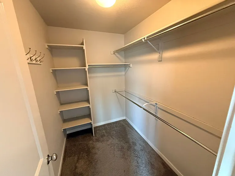 2139 Saison St — Photo 14