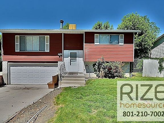 2nd image of 827 N Morton Dr