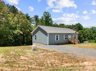 207 Walnut Branch Rd, Weaverville, NC 28787
