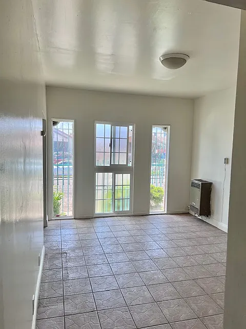 Studio, 550 sqft, $1,450 — Photo 1