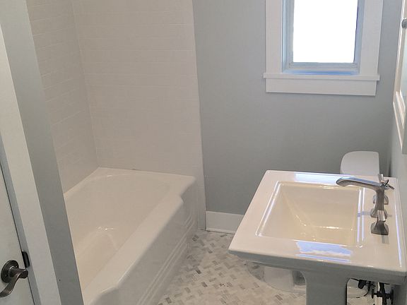 2nd image of 3414 S Belcher Dr