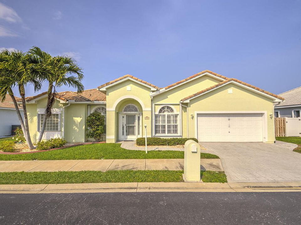 1st image of 212 Sanibel Way