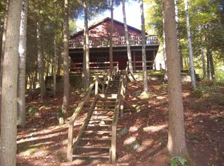 28 Fox Way, Long lake, NY 12847