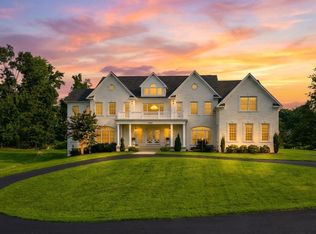 9683 Alexandra Nicole Dr, Lorton, VA 22079