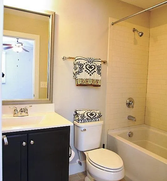 505-102 John Haywood Way — Photo 14