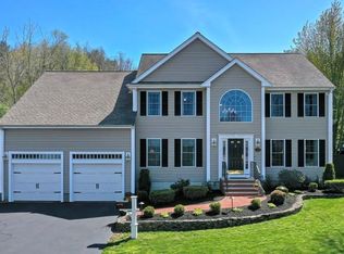 122 Mylod St, Norwood, MA 02062