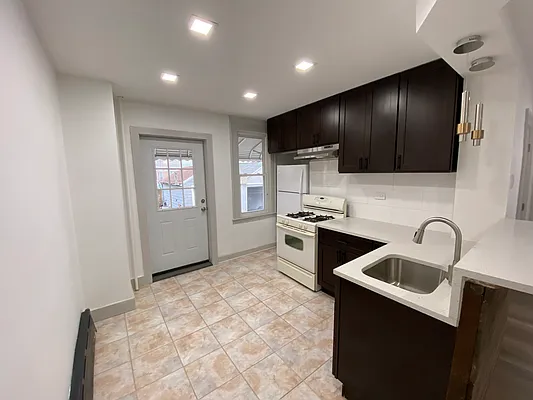 Rented by Corcoran | media 5