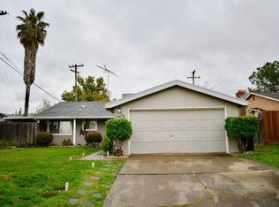 5554 Woodleigh Dr, Carmichael, CA