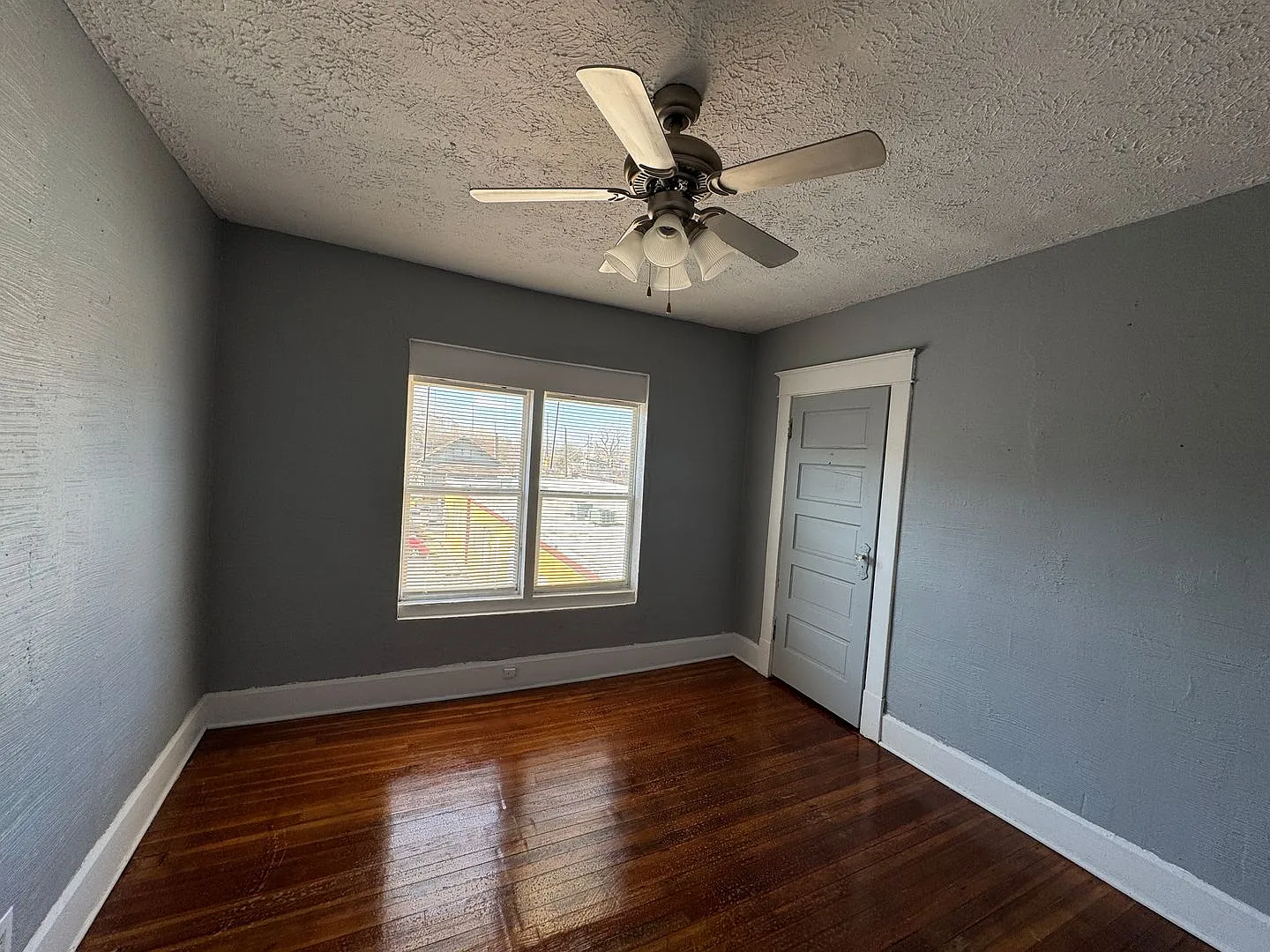 1517 E Michigan St — Photo 4