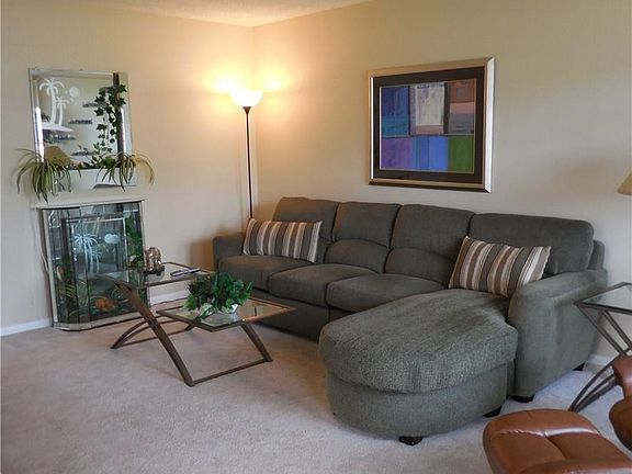 3rd image of 225 Newport O #225