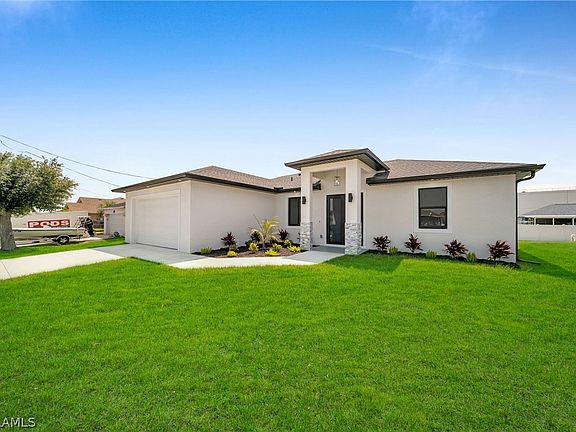 4th image of 2228 NW 11th Pl