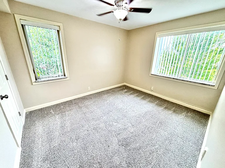 1633 J St #304 — Photo 8