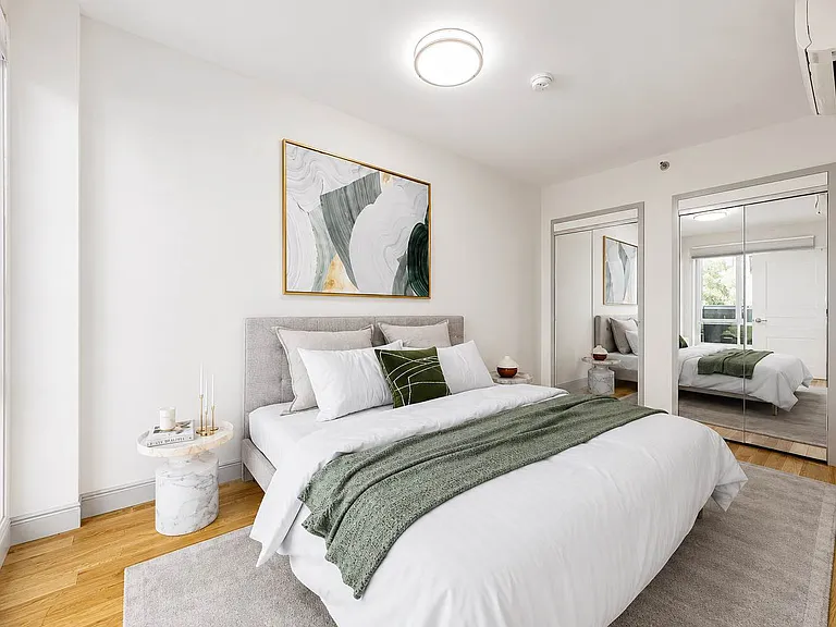 2068 Ocean Ave #2B — Photo 7