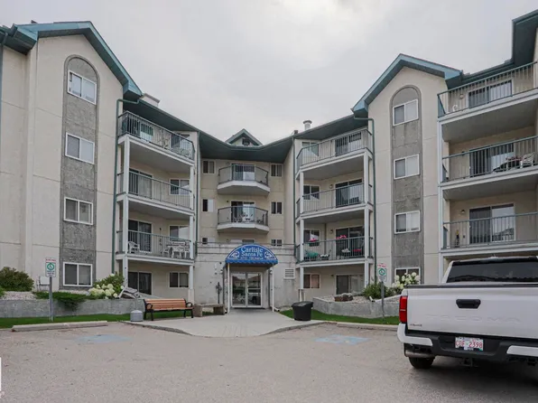 6710 158th Ave NW #208, Edmonton, AB T5Z 3A7