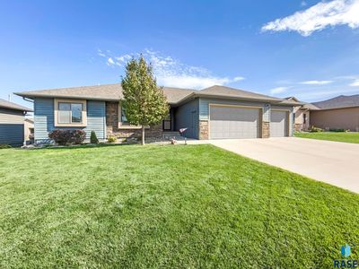 1200 S Monticello Ave, Sioux Falls, SD, 57106