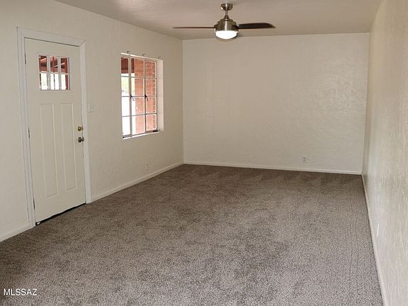 4th image of 2501 E Helen St
