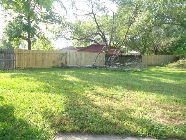 19806 Rustlewood Dr — Photo 22