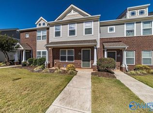 328 Falling Water Ln SW, Madison, AL 35756