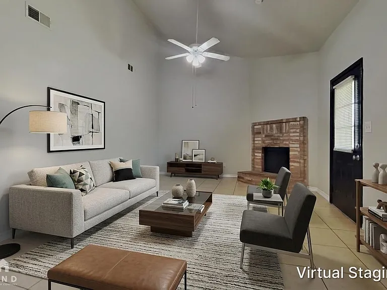 19230 Cypress Canyon Dr — Photo 2