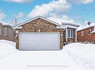 39 Mike Hart Dr, Essa, ON L3W 0P6