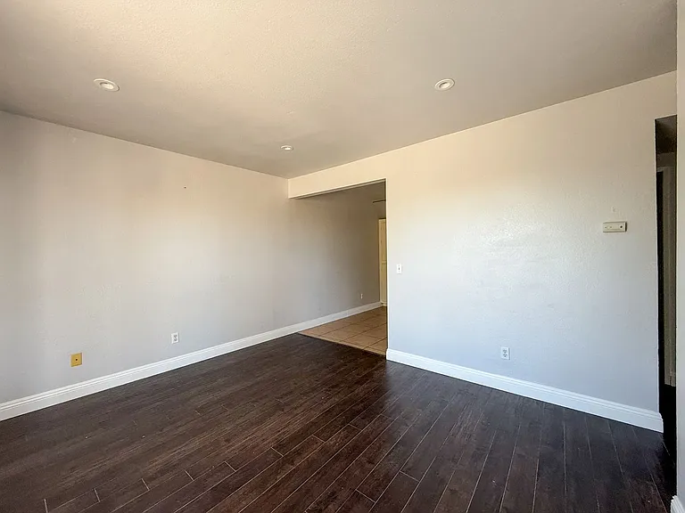 73407 Sunnyvale Dr — Photo 10