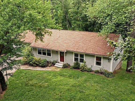 2nd image of 159 High Plain Rd