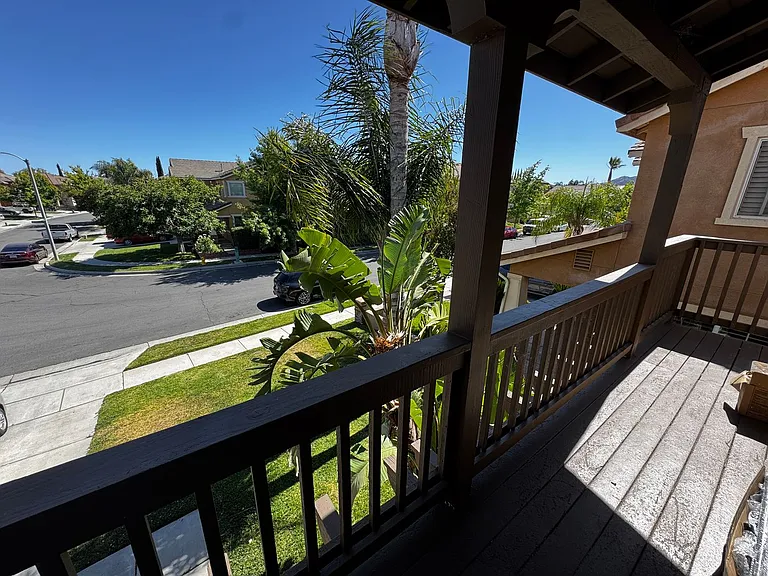29216 Azara St — Photo 5