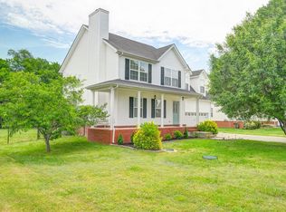 619 Fleming Farms Dr, Murfreesboro, TN 37128