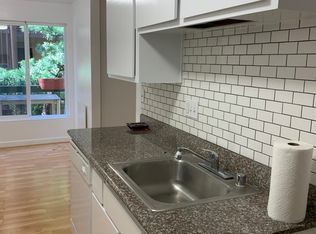 274 Euclid Ave #3, Oakland, CA 94610