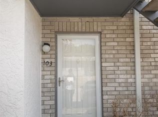 8787 Brae Acres Rd APT 103, Houston, TX 77074