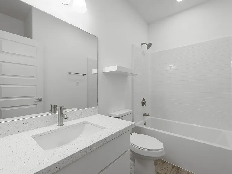 2712 Rosa Dr — Photo 9