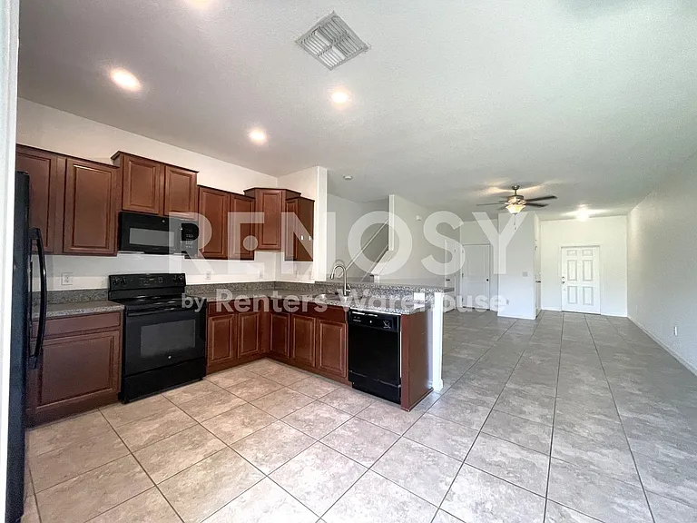 12942 Utopia Gardens Way — Photo 8