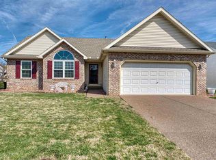 642 Titan Dr, Evansville, IN 47711