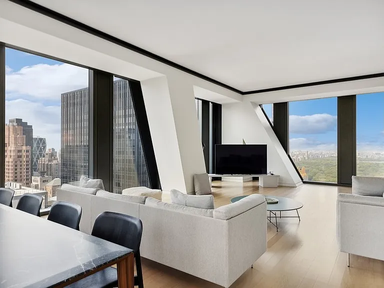 53 W 53rd St #52B — Photo 4