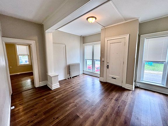 5th image of 701 N Wayne St #130