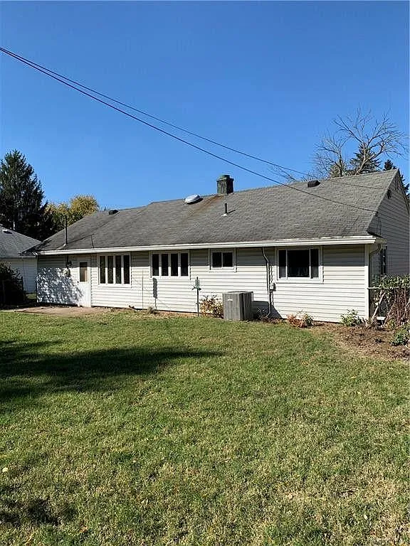 3842 Milford Dr — Photo 4
