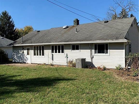 4th image of 3842 Milford Dr