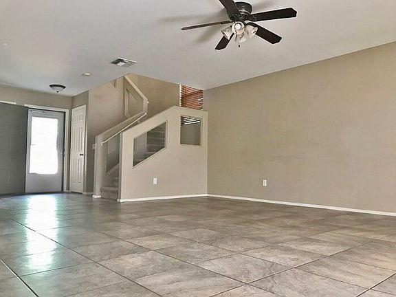3rd image of 31832 N Cheyenne Cir