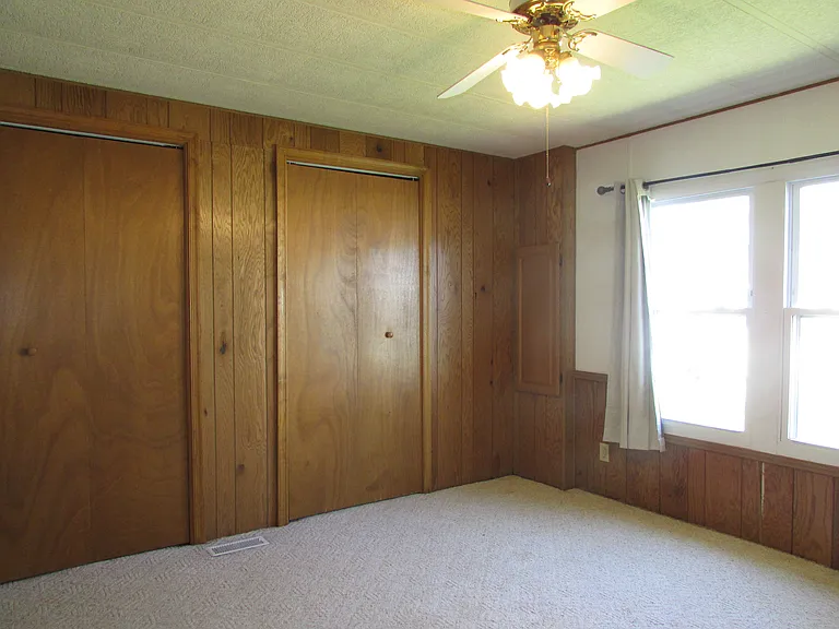 14446 Slim St — Photo 15