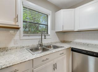 1511 Broadmoor Dr #D, Bryan, TX 77802