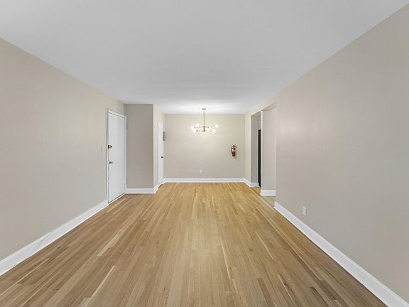 5th image of 154 Bowers St APT 2A
