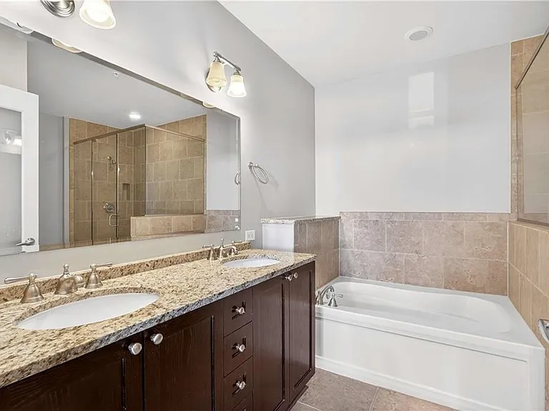 201 W Ponce De Leon Ave #702 — Photo 19