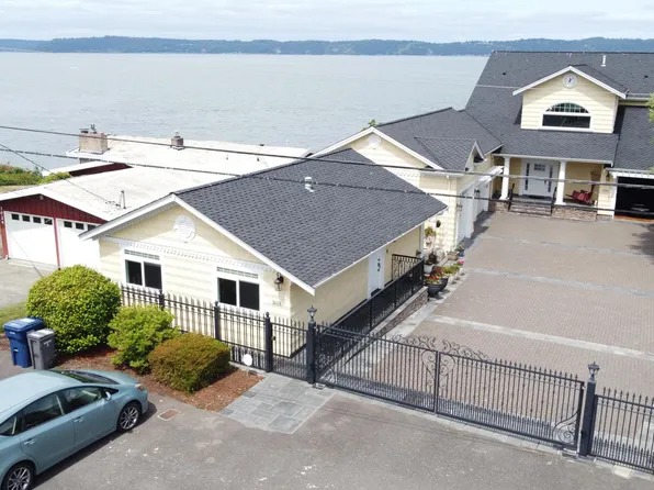 3018 SW 300th Pl, Federal Way, WA 98023